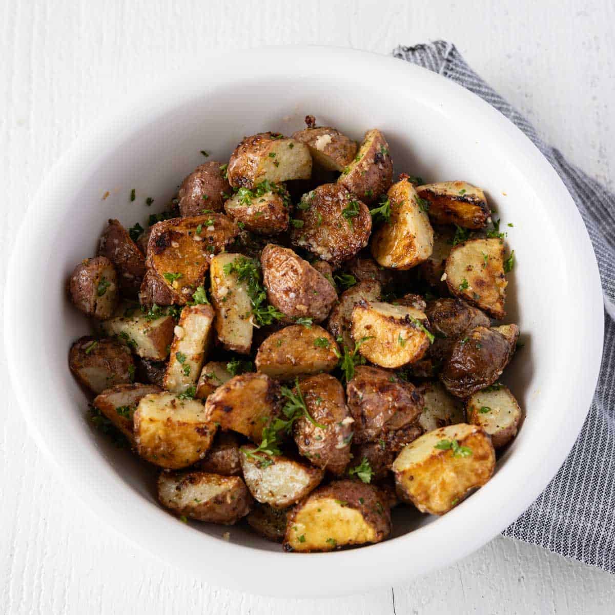 Achieve Crispy Roasted Red Potatoes with This Genius Method